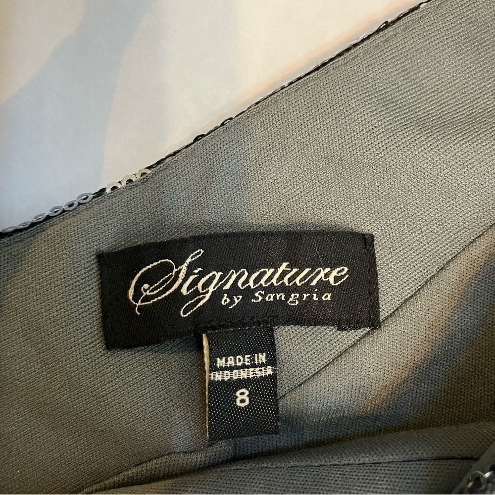 Signature by sangria gray dress size 8 - Picture 8 of 9